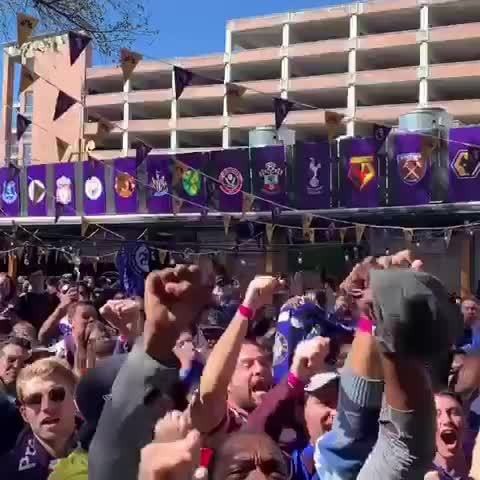 , Pulisics first Chelsea goal sends hundreds of fans in Texas beer garden berserk as they watch on the big screen
