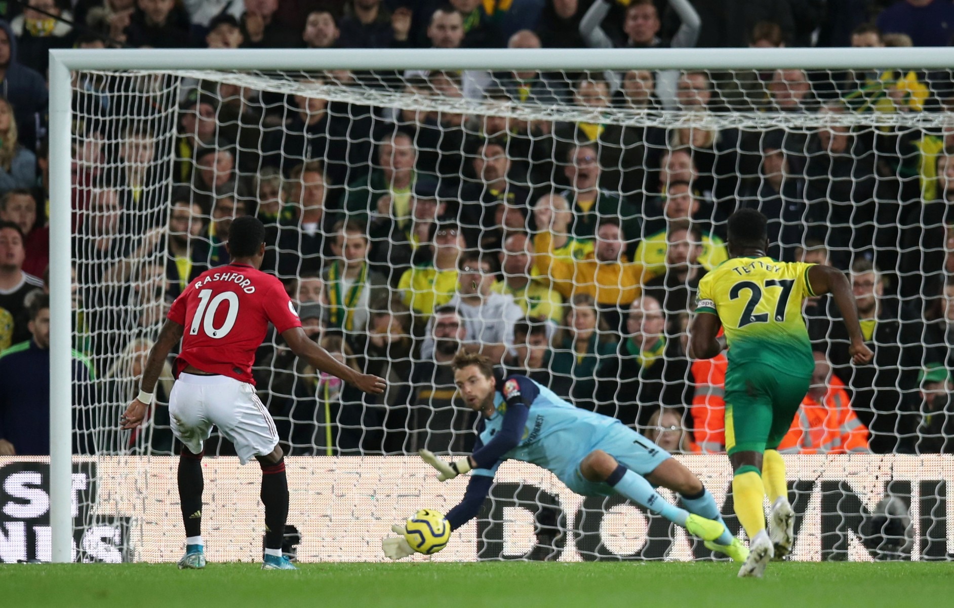 , Norwich 1 Man Utd 3: McTominay, Rashford and Martial earn first Prem away win since February despite missing two pens