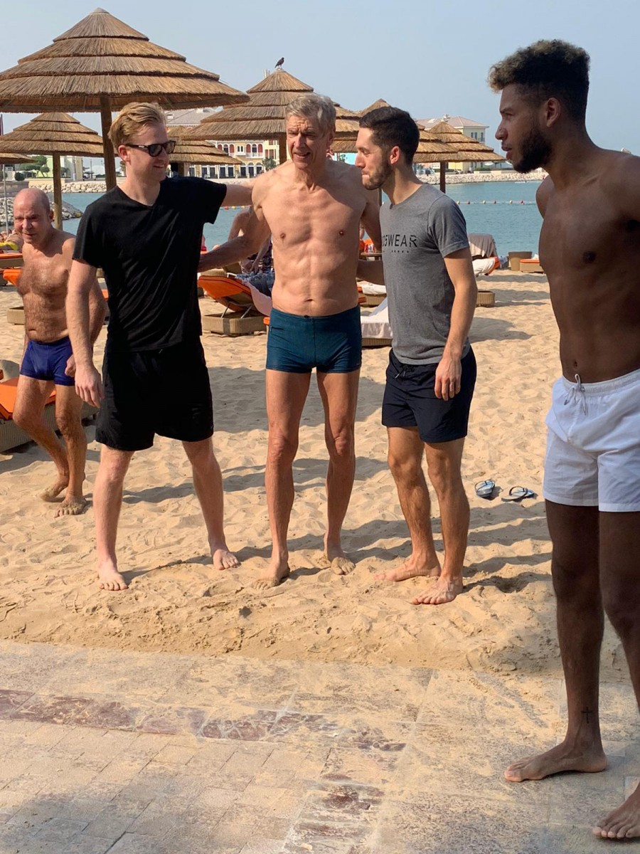 , Ripped Arsene Wenger, 70, shows off six-pack on Dubai beach ahead of Bayern Munich talks