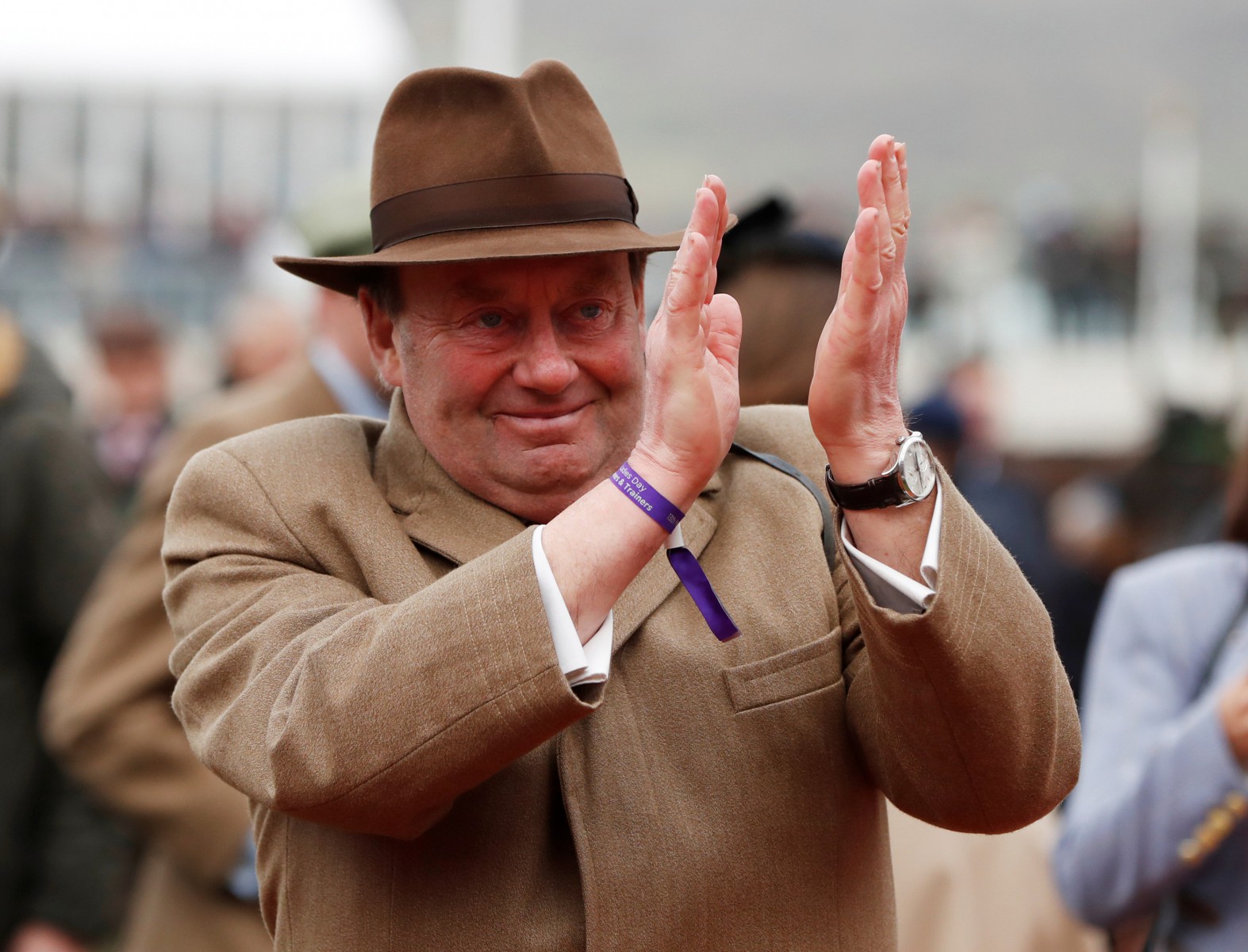 , Nicky Henderson excited for Champs chasing debut in hot beginners chase at Newbury on Thursday