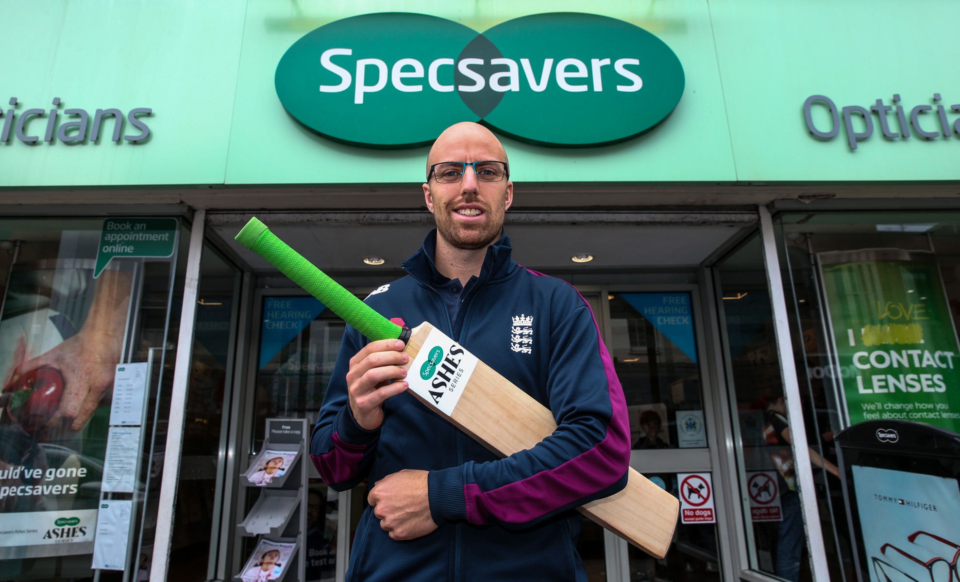 , Jack Leach reveals the two extremes to his character as spec-wearing star insists he isnt just a joker