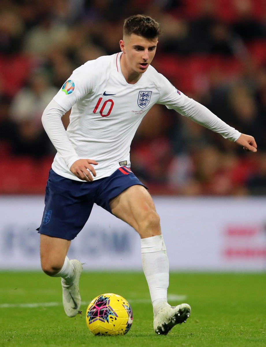 Mason Mount has promised to send a signed shirt to the young fan