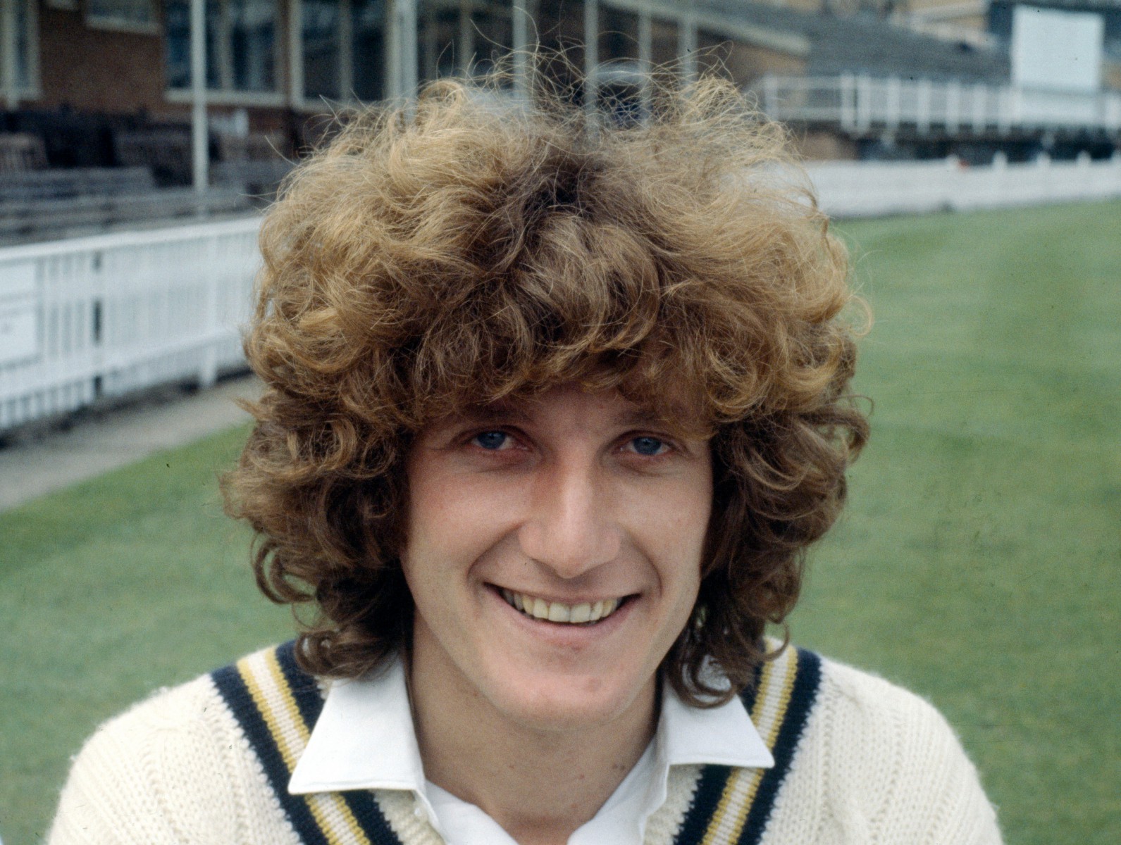 , What was Bob Willis cause of death, how old was he when he died, and how many children did England cricket hero have?
