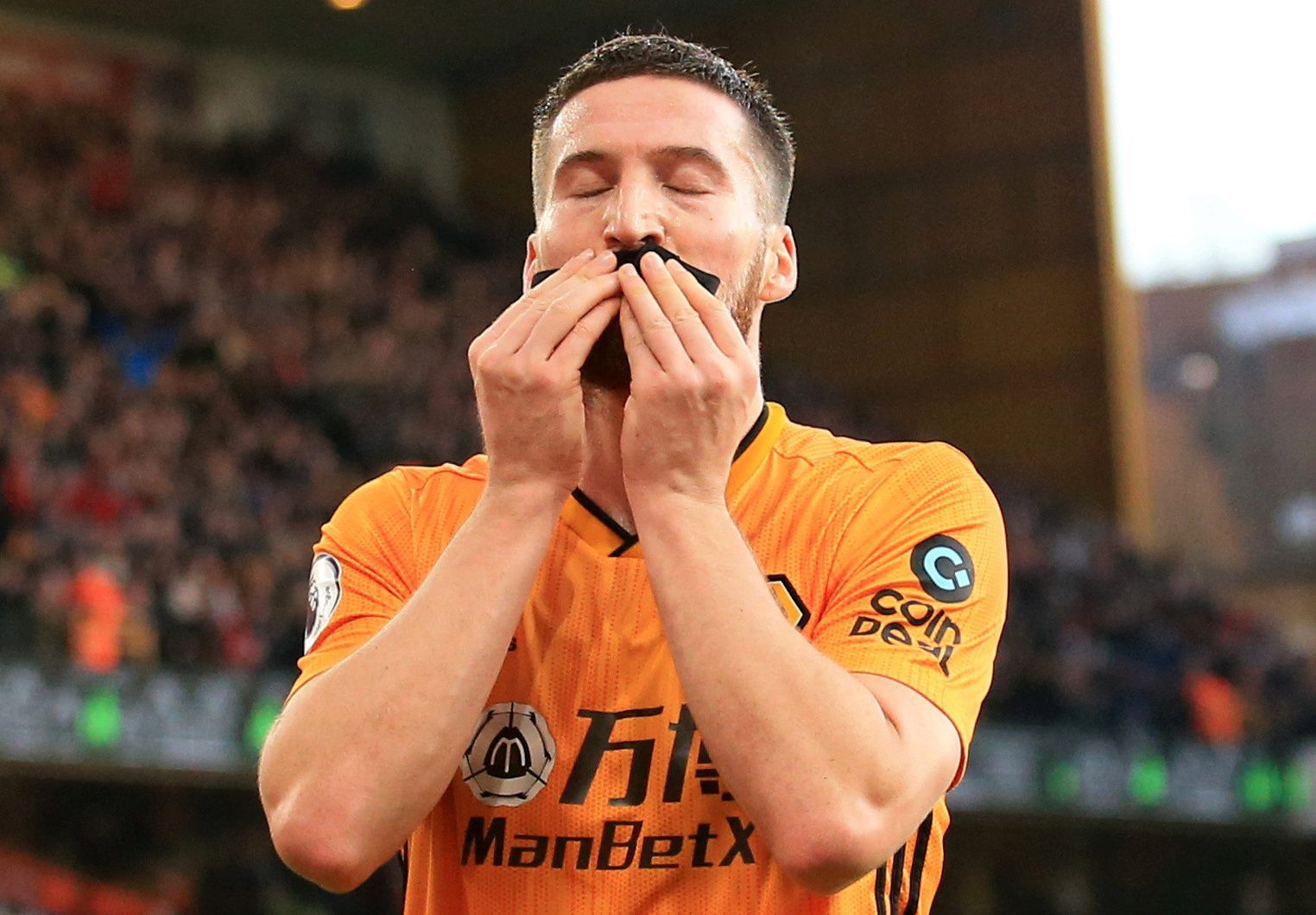, Wolves star Matt Doherty pays tribute to Benik Afobes tragic daughter by kissing black armband in touching moment