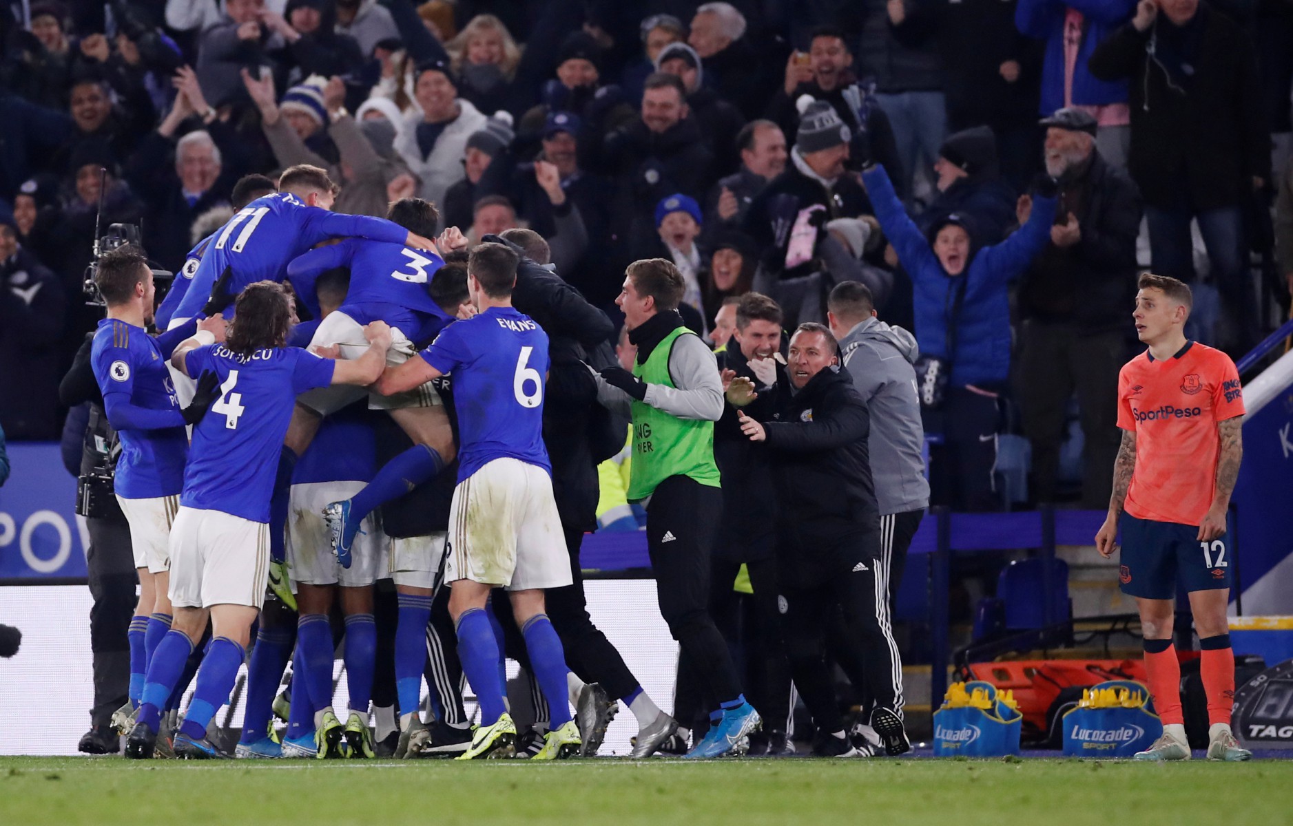 , Inside chaotic Leicester dressing room celebrations as players swarm on hero Iheanacho after dramatic Everton winner
