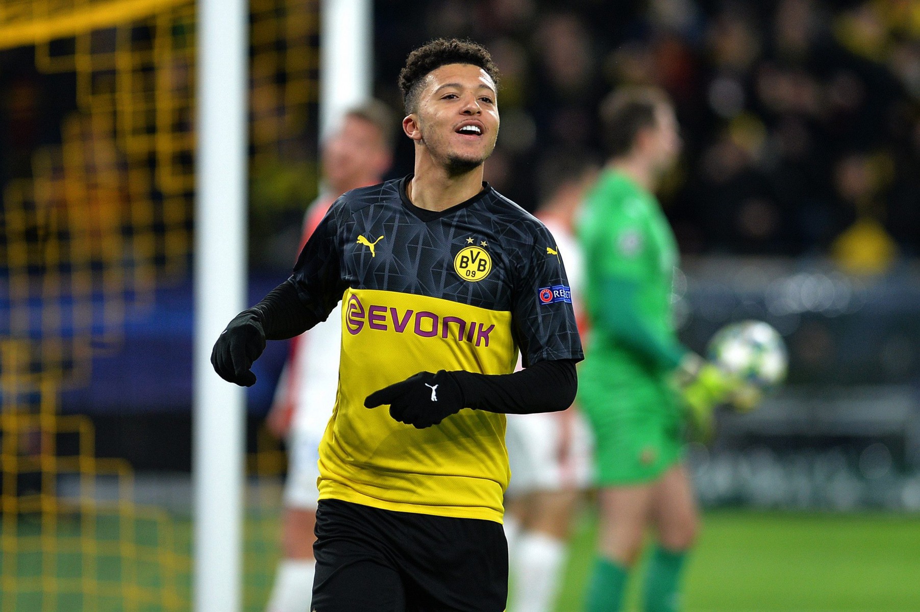 , Chelsea fans demand club sign Sancho and count down to January window after worst half of 2019 against Bournemouth
