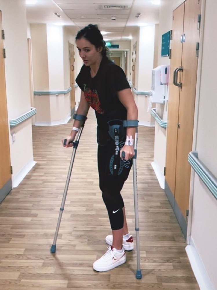 , Laura Robson undergoes hip operation after months of agony as tennis ace shares snap from hospital bed