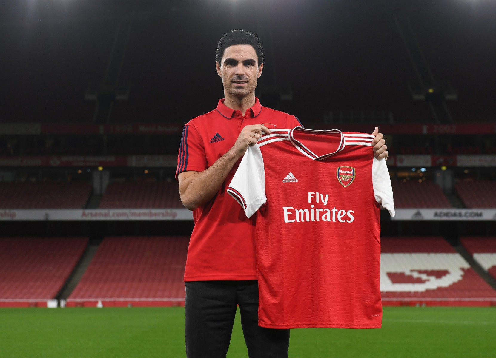 , Who are in Mikel Artetas backroom staff at Arsenal? Steve Round and Freddie Ljungberg among Spaniards assistants