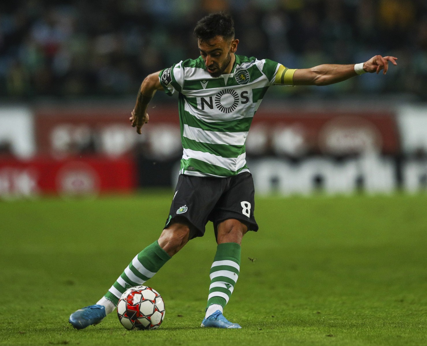 , Bruno Fernandes could be denied farewell clash vs Benfica as Man Utd try to speed up January transfer
