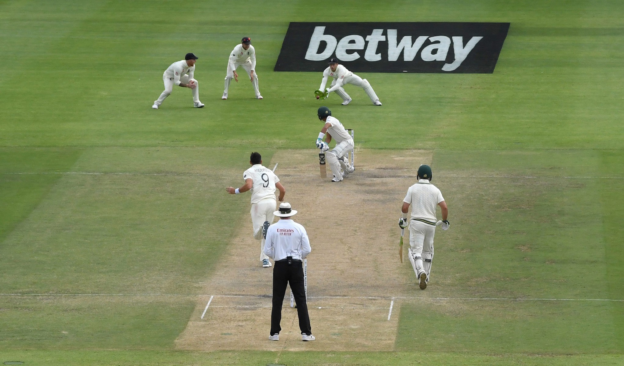 , James Anderson strikes late as England frustrated by South Africa following Dom Sibleys maiden century