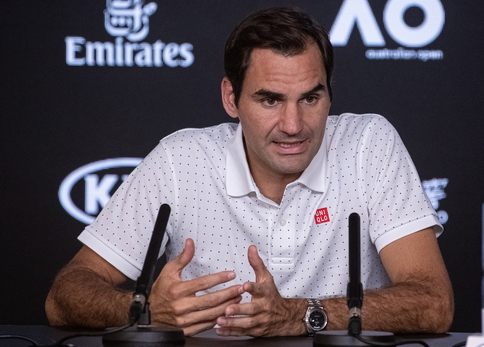 , Roger Federer responds to selfish bushfire criticism, saying he cares about lower-ranked stars