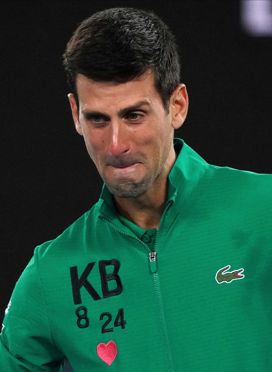 , Djokovic breaks down in tears on court after remembering pal Kobe Bryant after setting up Federer semi-final