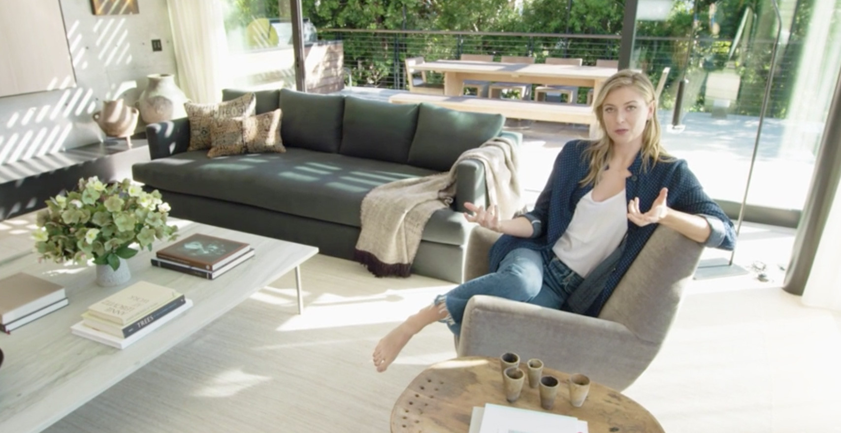 , Maria Sharapovas beachside home in Los Angeles with its own bowling alley is perfect for tennis stars retirement