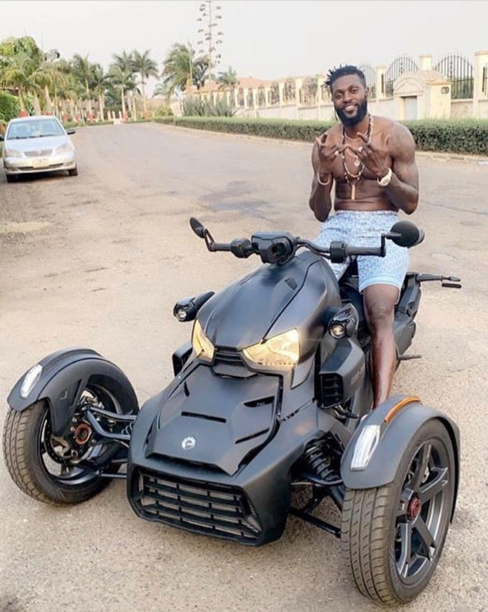 , Ex-Arsenal ace Emmanuel Adebayor stuck in Benin after fleeing Paraguay to be with family in Togo amid coronavirus crisis