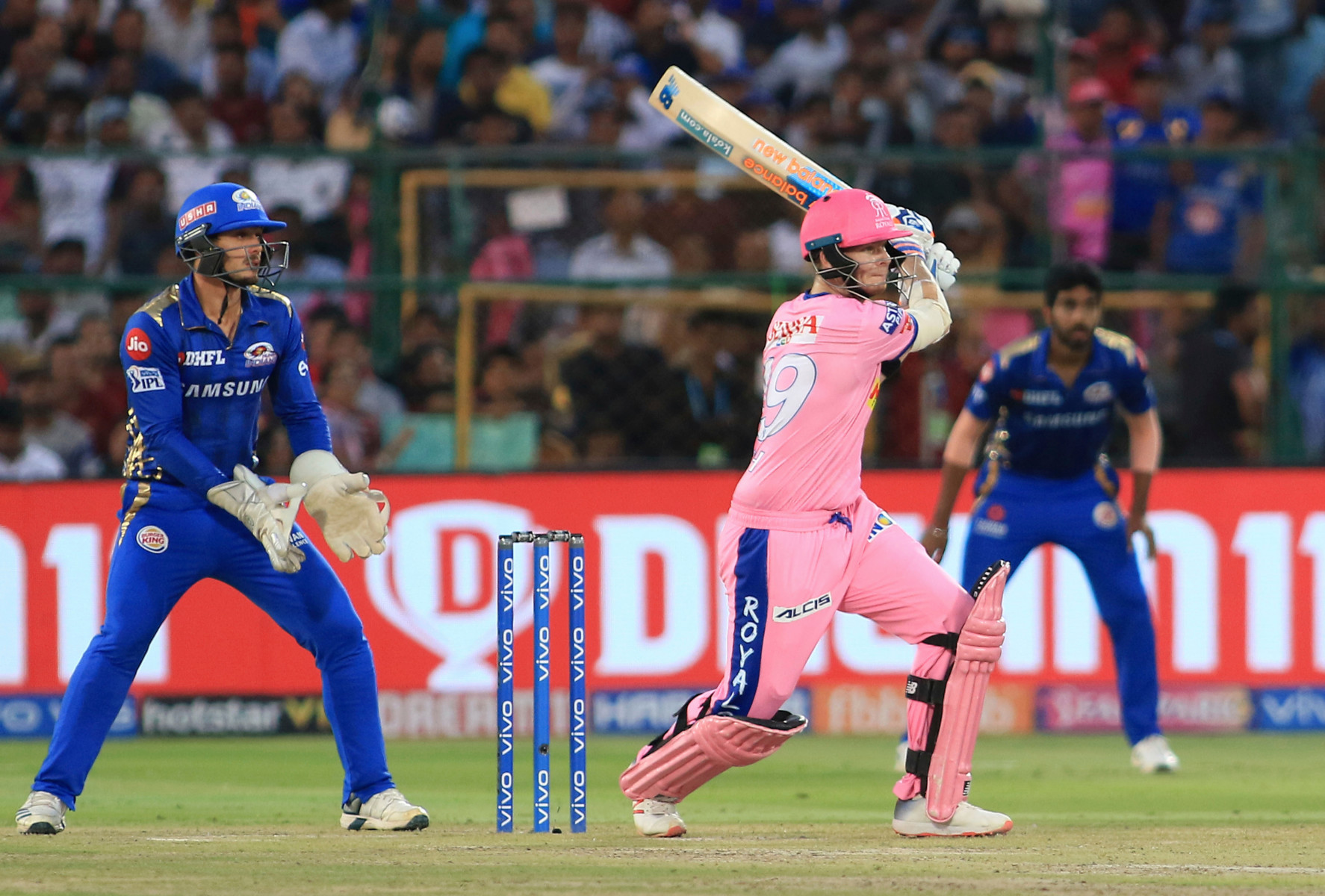 , IPL 2020 could be delayed until May as India struggles to deal with coronavirus