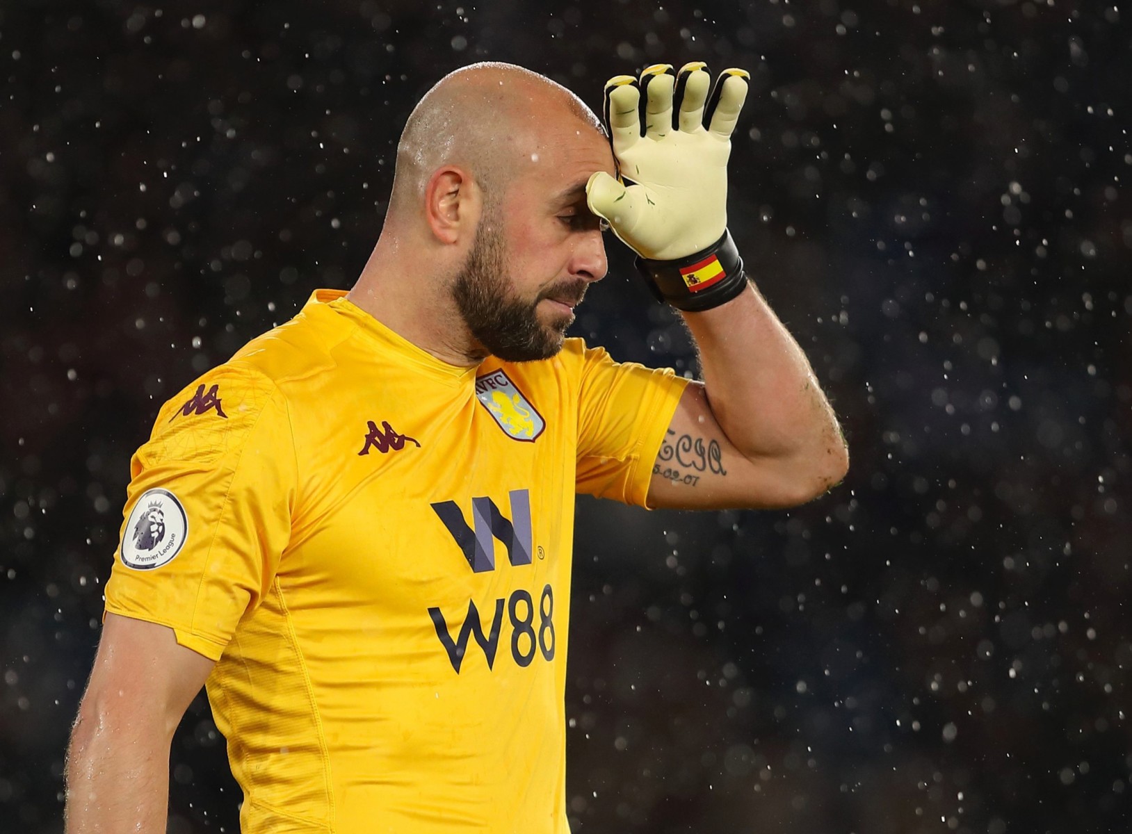, Reina reveals coronavirus made him feel ‘robbed of oxygen for 25 MINUTES’ but says he is now recovered from killer bug