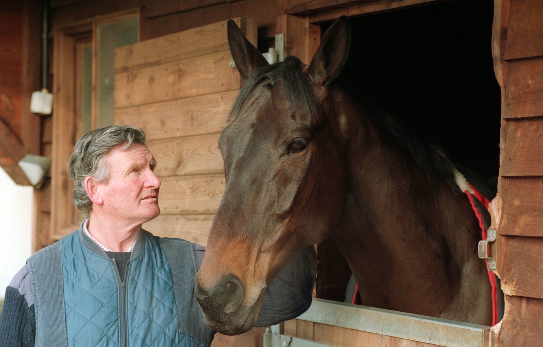 , Cheltenham Gold Cup-winning trainer and National Hunt hero Peter Beaumont dies at age of 85