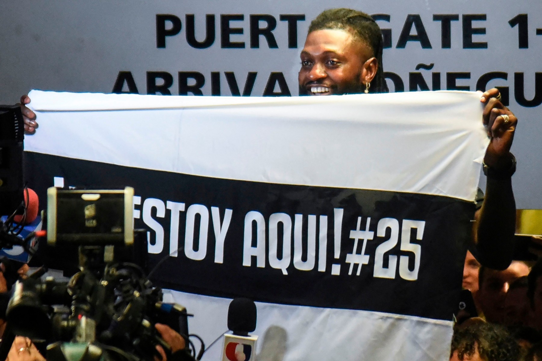 , Ex-Arsenal ace Emmanuel Adebayor stuck in Benin after fleeing Paraguay to be with family in Togo amid coronavirus crisis