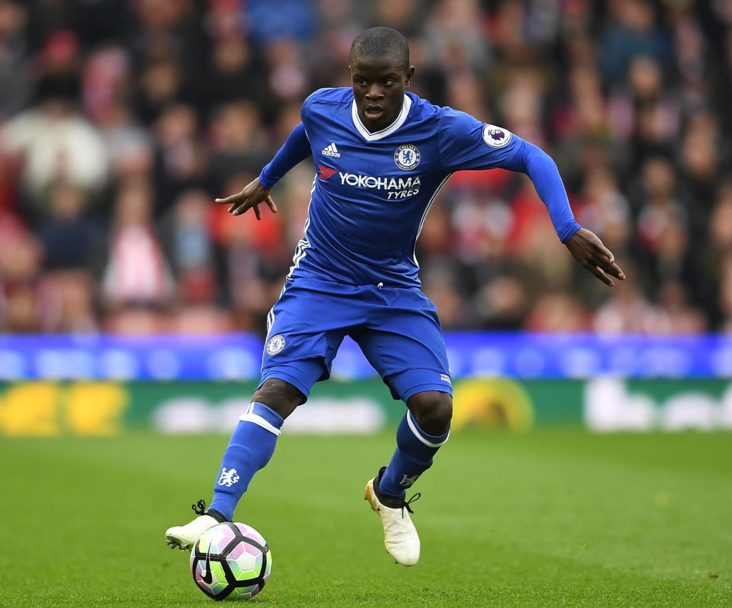 Chelsea star NGolo Kante takes his place in midfield