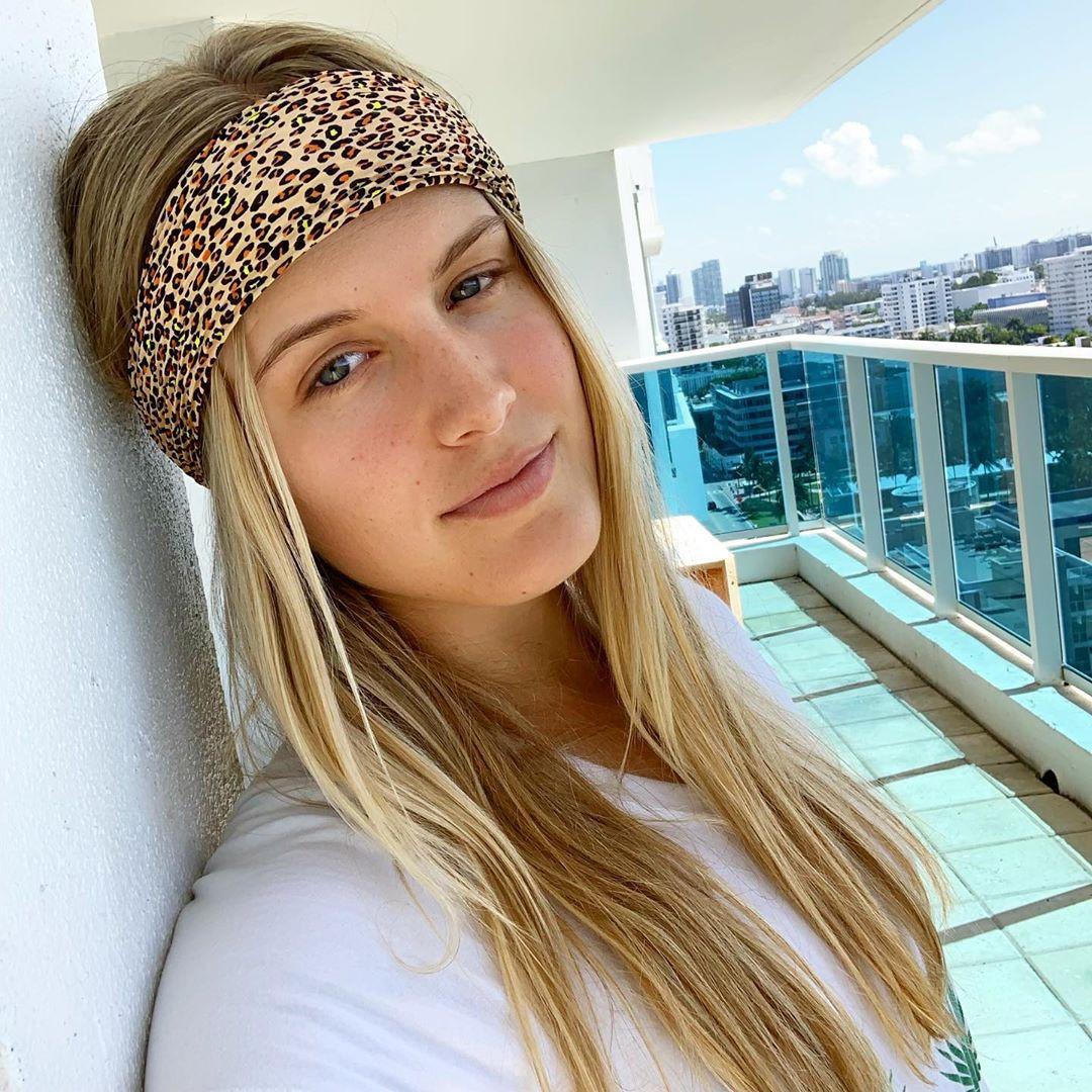, Inside Eugenie Bouchard’s £3m penthouse apartment in Miami with four pools and amazing beach views