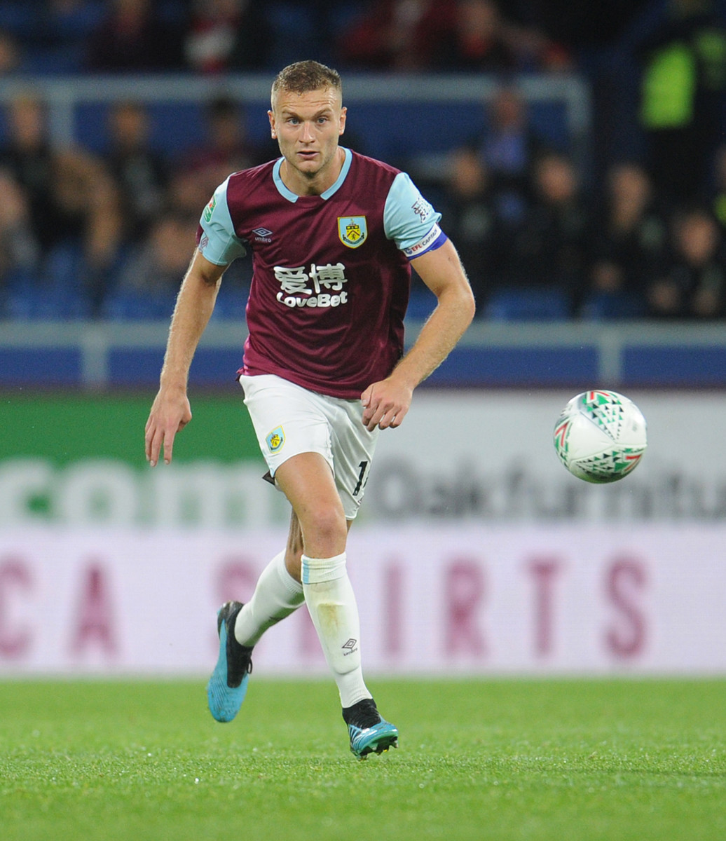 , Burnley exile Ben Gibson helps raise over £13k to help hometown charity fight Covid-19 as iconic names join fundraising