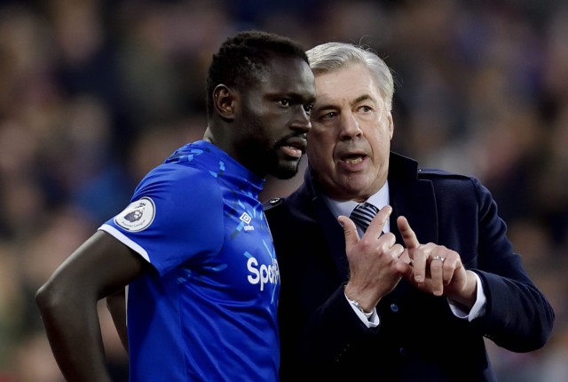 , Everton announce three players released including £13.5m Oumar Niasse while Leighton Baines signs new deal