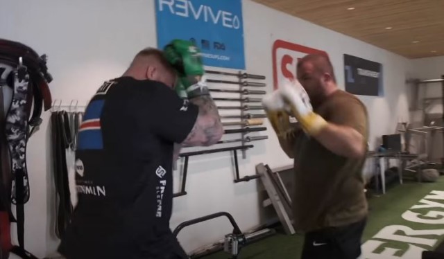 , Game of Thrones star Thor Bjornsson has fans fearing first-round KO against Eddie Hall after latest sparring clip