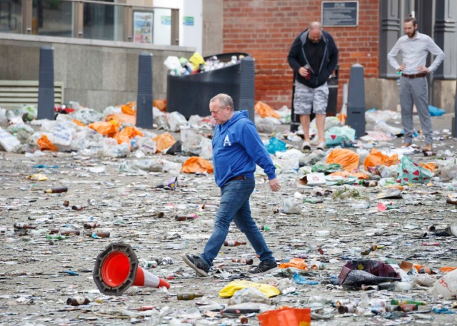 , Leeds city centre left a mess with empty cans and bottles of booze all over ground after huge promotion party