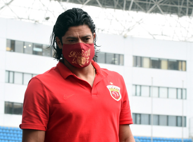 , Brazil star Hulk listening to Premier League offers ahead of free transfer in January after finishing deal in China