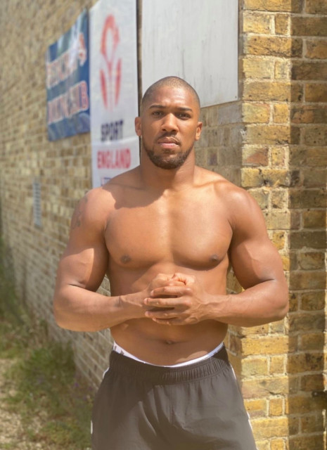 , Anthony Joshua says Mike Tyson training videos make him look like he is going to ‘rule heavyweight division’