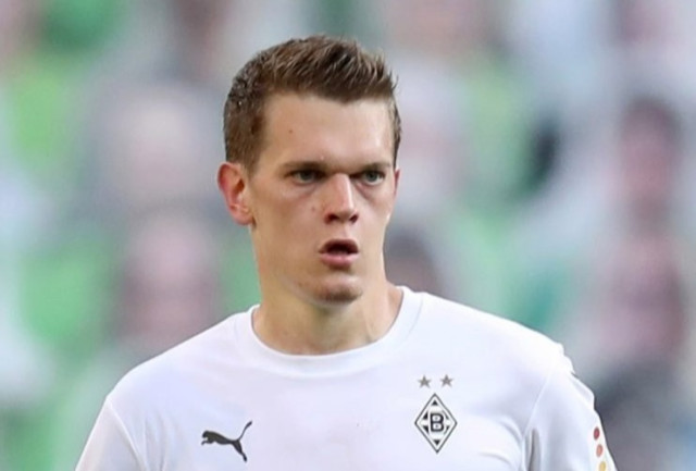 , Arsenal and Chelsea ‘in transfer battle with Inter for Borussia Monchengladbach defender Matthias Ginter’