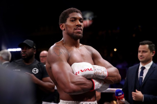 , Anthony Joshua threatened by Dillian Whyte and blasts ‘he talks a lot of c***’ after rival vowed to ‘give him a punch’