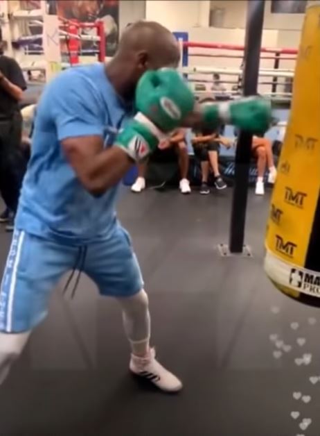 , Floyd Mayweather shows off his dazzling skills and speed in impressive training footage at 43 amid return talks