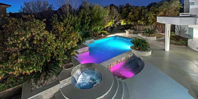 , ‘Iron’ Mike Tyson’s former £1.5m Las Vegas mansion used in The Hangover has an infinity pool, two spas and a waterfall