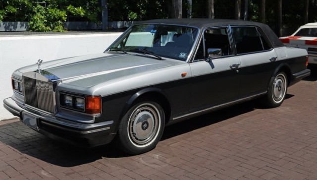 The heavyweight champ bought a Rolls-Royce Silver Spur for £110,000