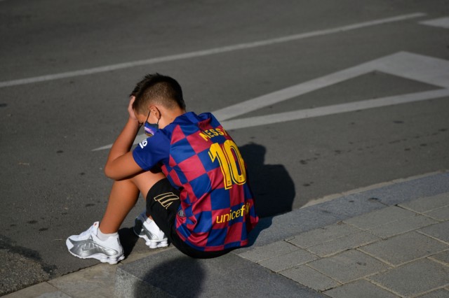 , Messi snubs Covid-19 testing while rest of Barcelona squad including axed Suarez turn up as he nears Man City transfer