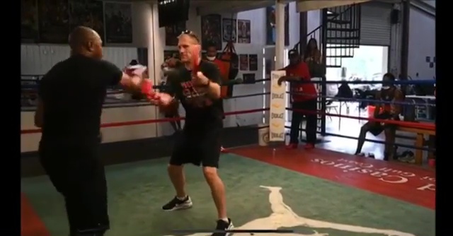 , Watch as Roy Jones Jr shows he’s in fighting shape at 51 ahead of Mike Tyson bout in training with Chris Eubank Jr