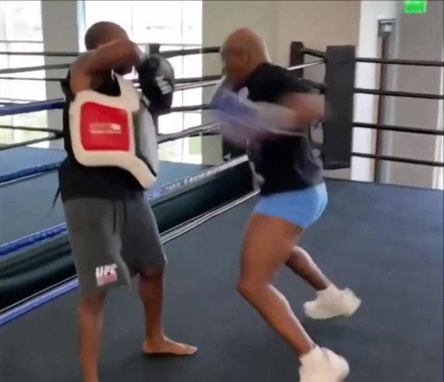 , Roy Jones Jr looking sharp on pads aged 51 as boxing legend prepares for Mike Tyson showdown fight