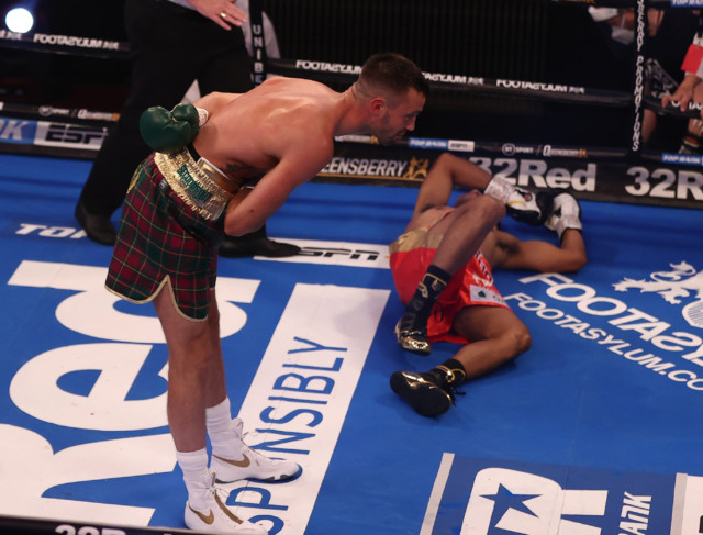 , Watch Josh Taylor demolish Apinun Khongsong with brutal body shot in first-round KO win on maiden world title defence