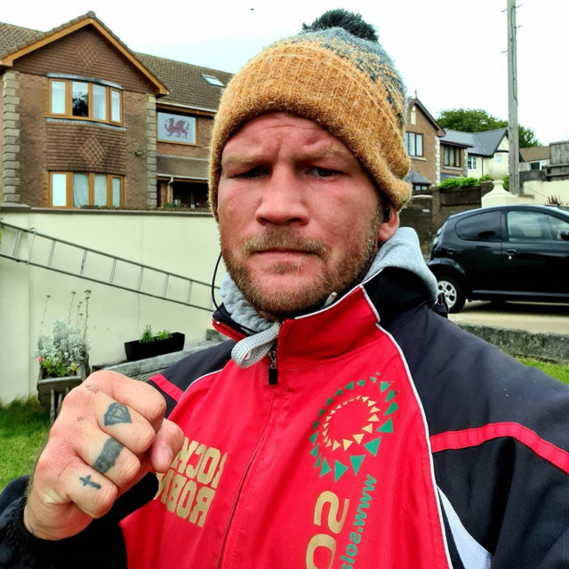 , Meet Britain’s worst boxer who’s ready to throw in the towel for a final time and end his remarkable career on a high
