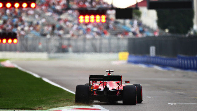 , Sebastian Vettel in horrific crash as first qualifying session for Russian Grand Prix is halted