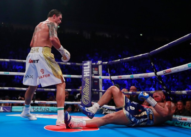 , Bellew unimpressed as Usyk mentions knockdown from 2018 fight during Chisora press conference