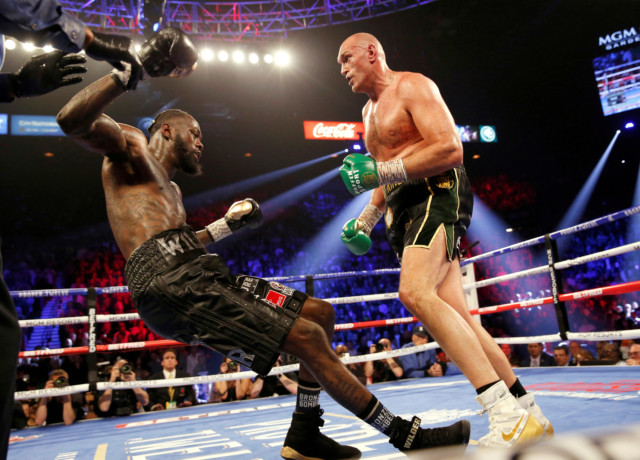 , Tyson Fury’s promoter Bob Arum claims Deontay Wilder’s team ‘never read contracts’ with trilogy fight in balance