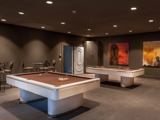 One games room features pool tables