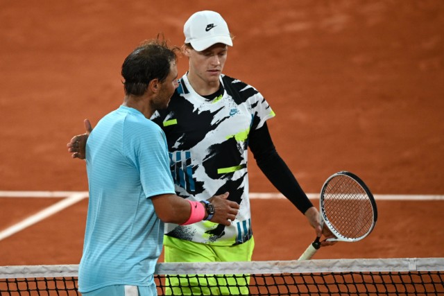 , Rafa Nadal slams French Open organisers as Spaniard claims ‘it’s too cold to play tennis’ amid ‘dangerous’ conditions