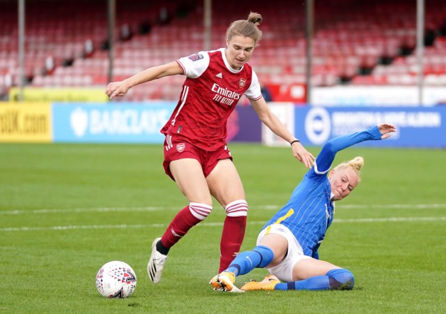 , Vivianne Miedema’s double helps Arsenal star equal Nikita Parris’s WSL top scorer record