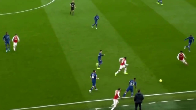 , Mesut Ozil sends message to Arsenal boss Mikel Arteta as outcast shares clip of his best moments and outrageous skills