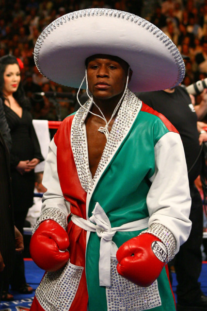 , Gervonta Davis replicates Floyd Mayweather’s famous Mexican ring attire that his mentor wore vs Oscar De La Hoya in 2007