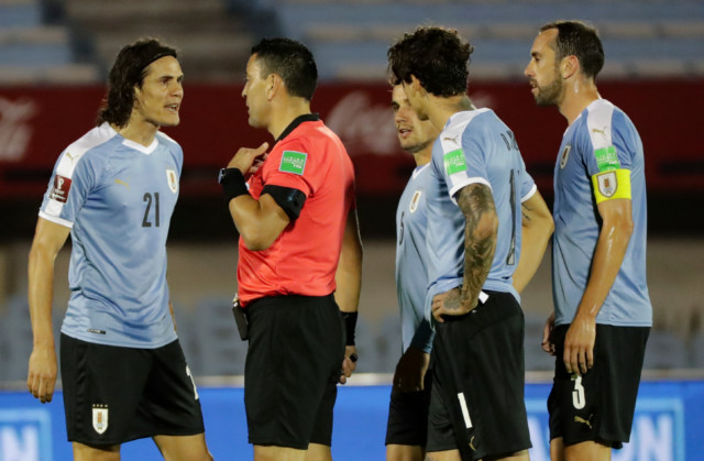 , Watch as Man Utd star Edinson Cavani is shown straight red card for nasty stamp on Richarlison in Uruguay loss to Brazil