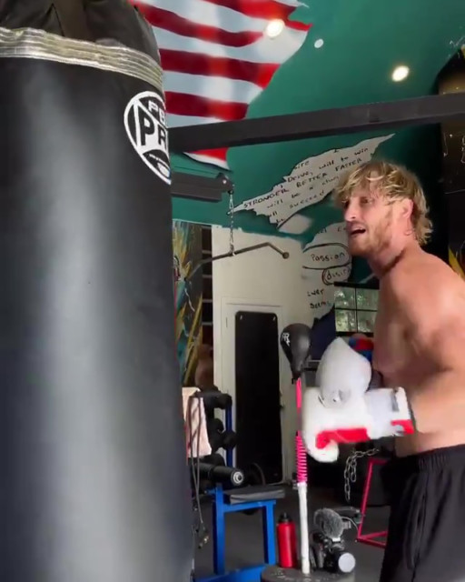 , Watch Logan Paul claim Mayweather hasn’t signed fight contract yet as he can’t spell own name in incredible rant